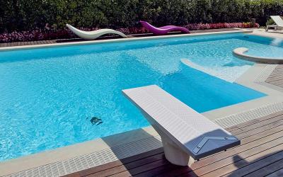 Trampolini Piscina Modello Canguro 4