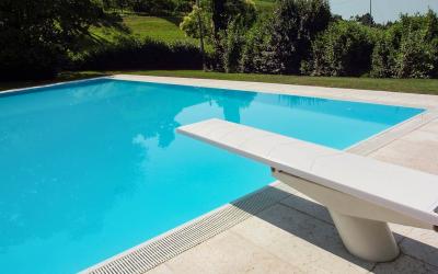 Trampolini Piscina Modello Canguro 6